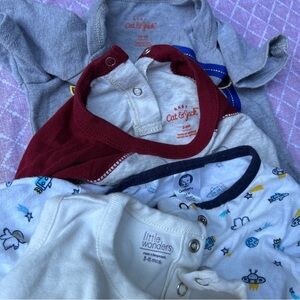 Baby onsie Lot 4 pieces : Box OW2: